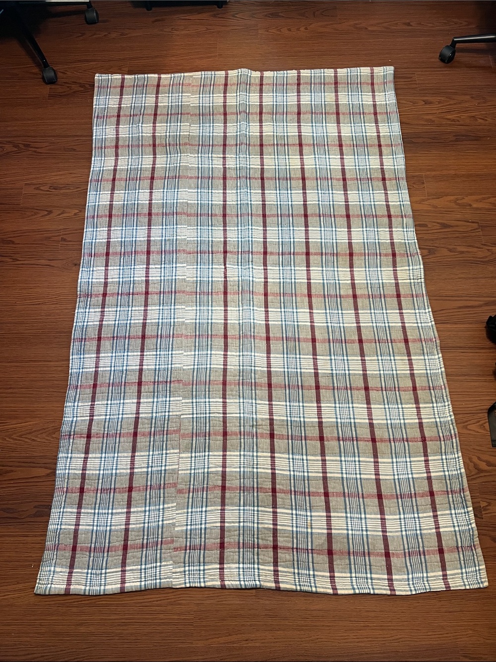 Colorful Patchwork Quilted Throw - Multicolor - Picture 4 of 5